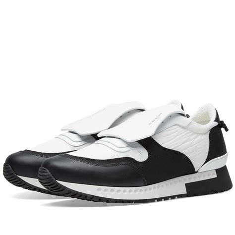 Buy Givenchy Active Runner Shoes: New Releases & Iconic 